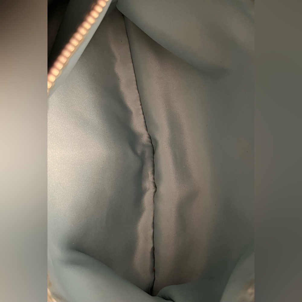 Coach Chelsea Peyton Carry-All Beige/Gray Patent Leather Shoulder Satchel - Picture 8 of 16